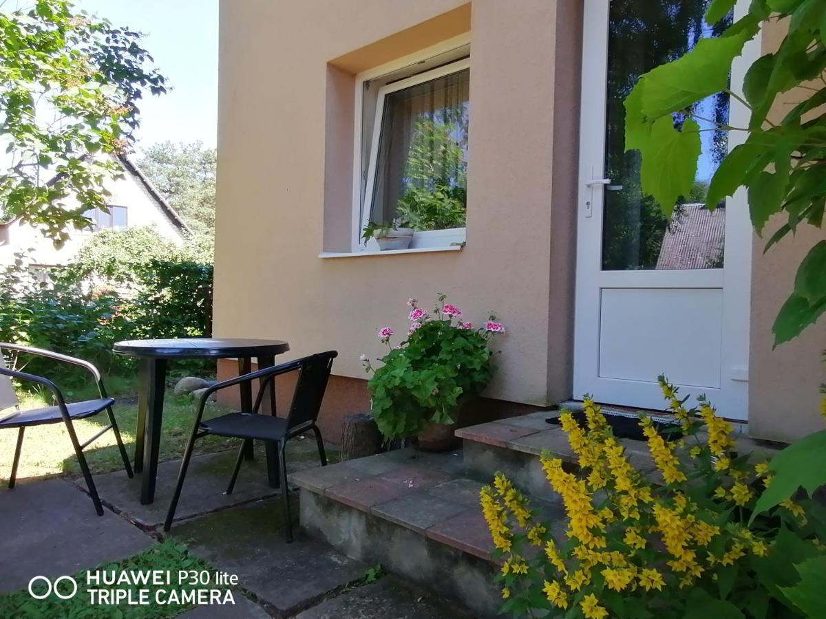 Monikas Hotell Lapmežciems Exteriör bild